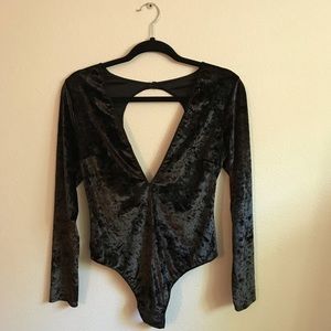 VICTORIA’S SECRET || Sexy Velvet-Crush Onesie/Bodysuit✨